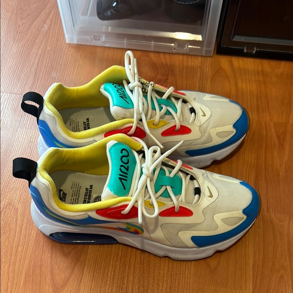 Nike Air Max Size 7.5 Sneakers